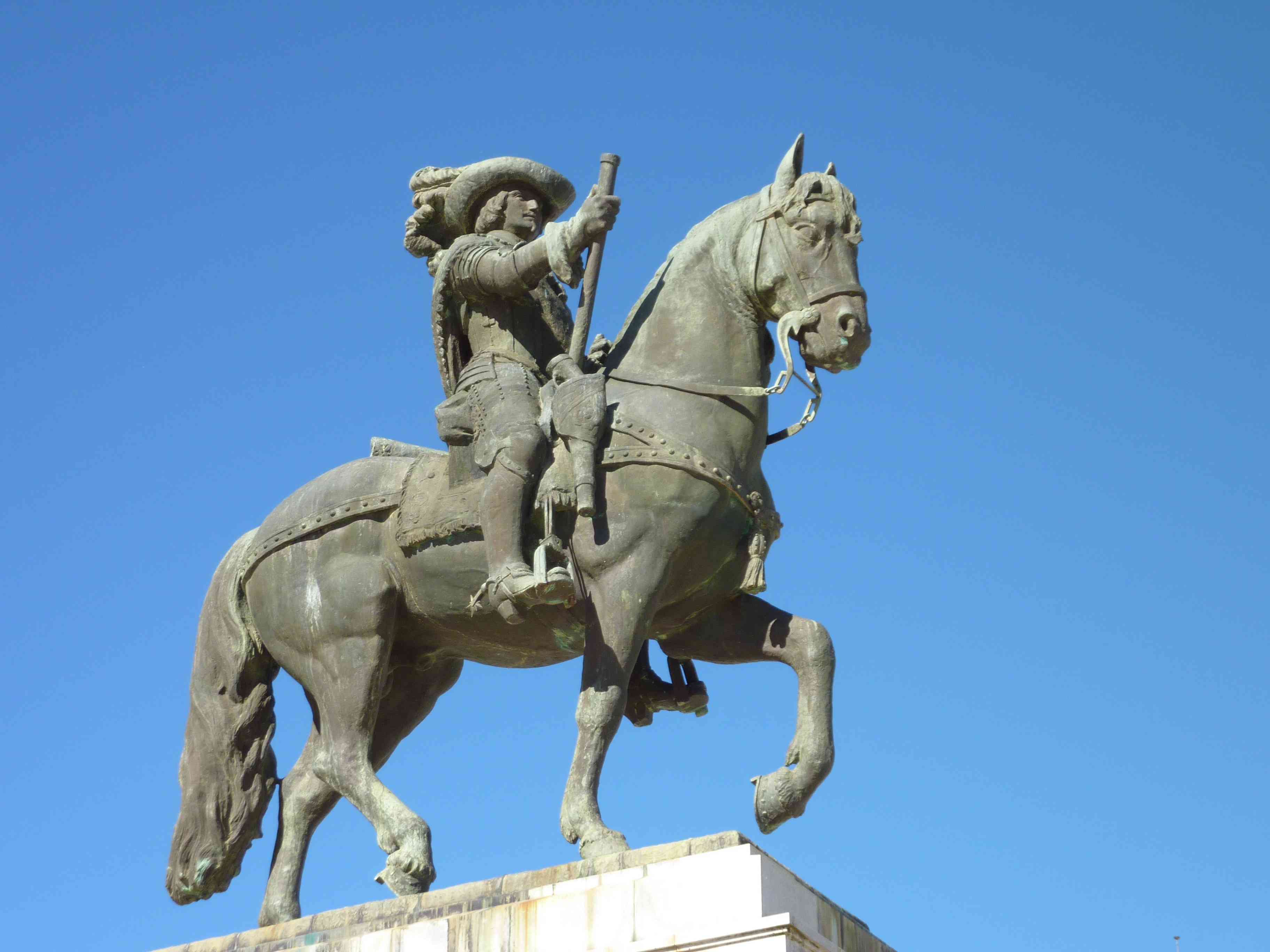 Statue of D João IV